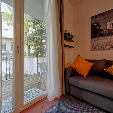 Apartment Ponte Degli Angeli Modern And Apartment! Vicenza