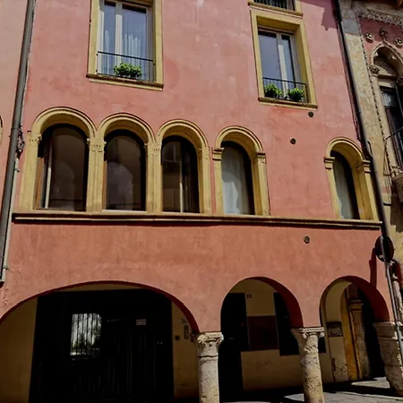 Apartment Ponte Degli Angeli Modern And Apartment! Vicenza